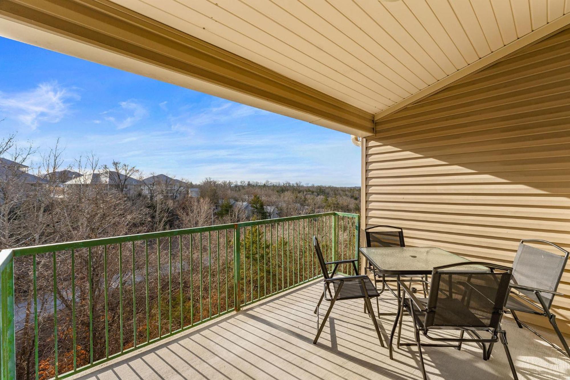 Cozy Top Floor 2Br Condo With View And Amenities!! Point Lookout Zewnętrze zdjęcie