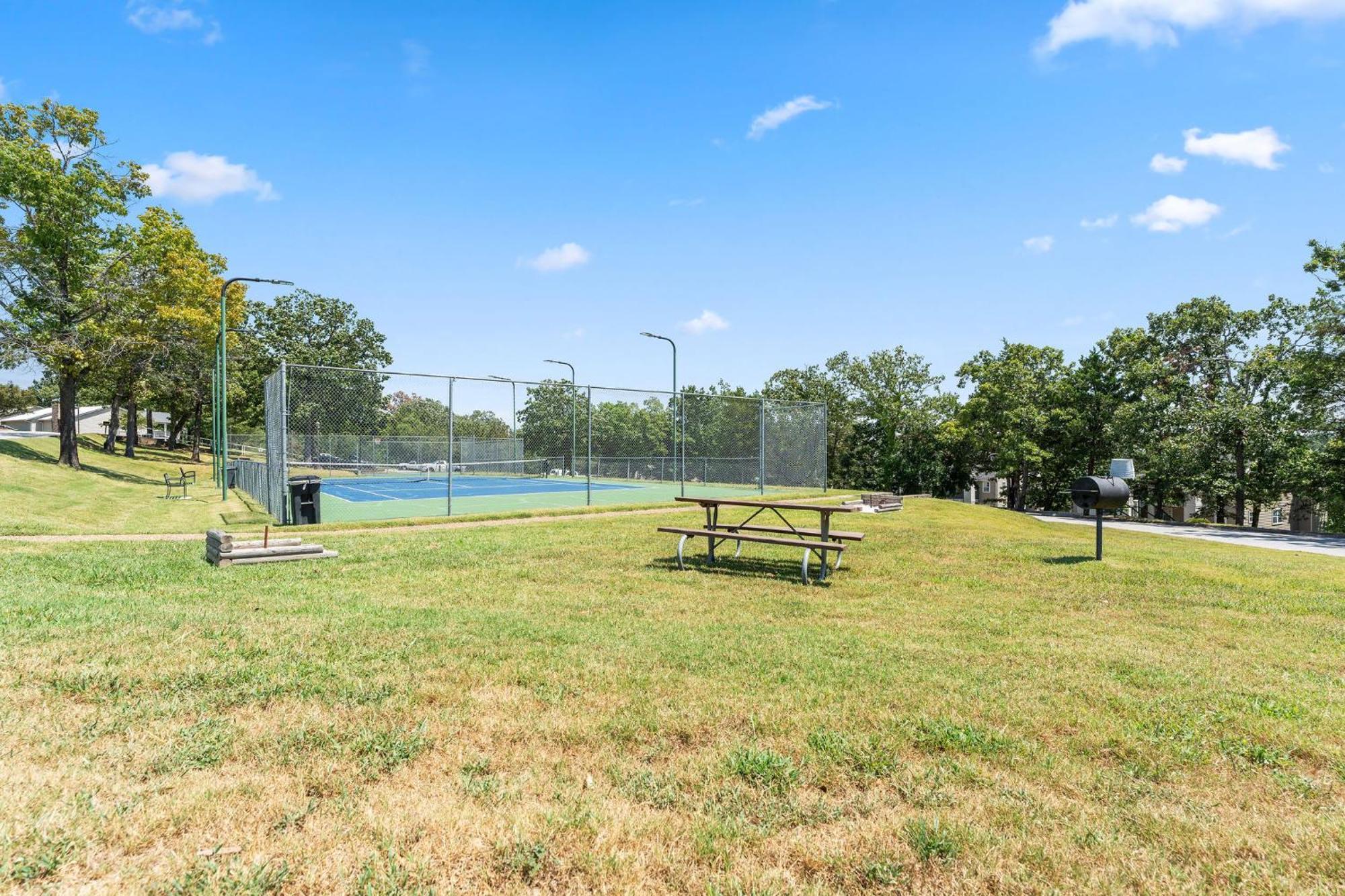 Cozy Top Floor 2Br Condo With View And Amenities!! Point Lookout Zewnętrze zdjęcie